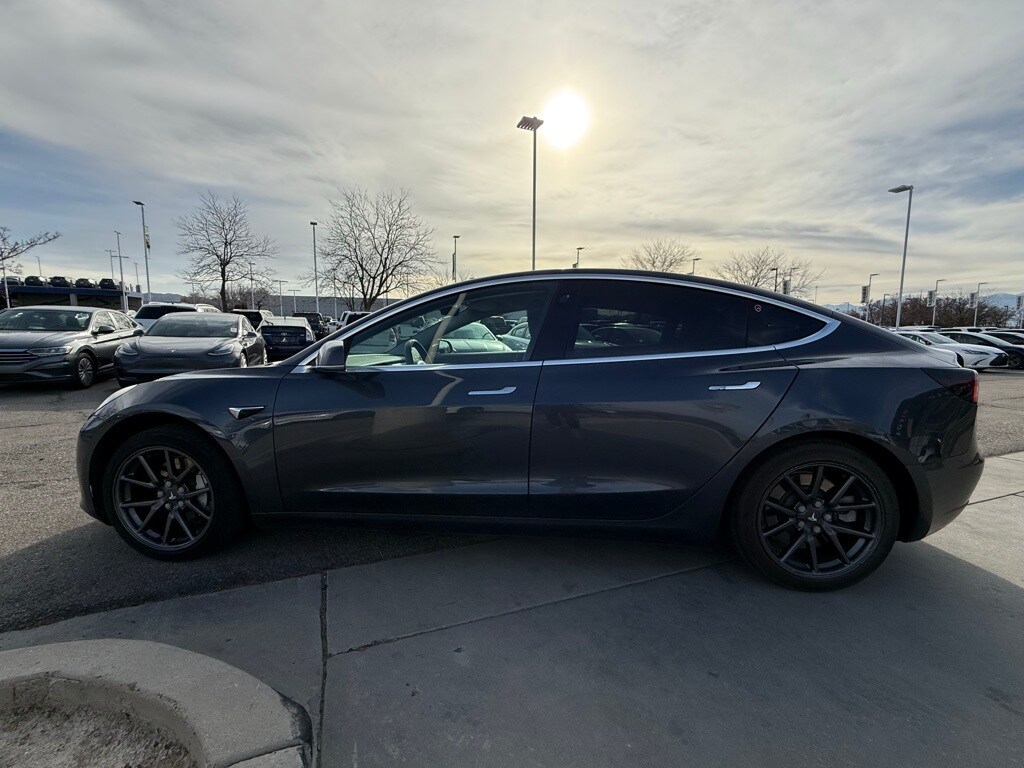 2018 Tesla Model 3 photo 4