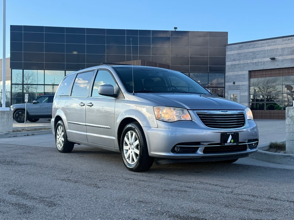 2014 Chrysler Town & Country
