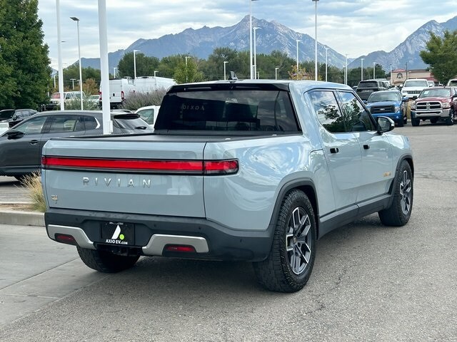2022 Rivian R1T Adventure photo 3
