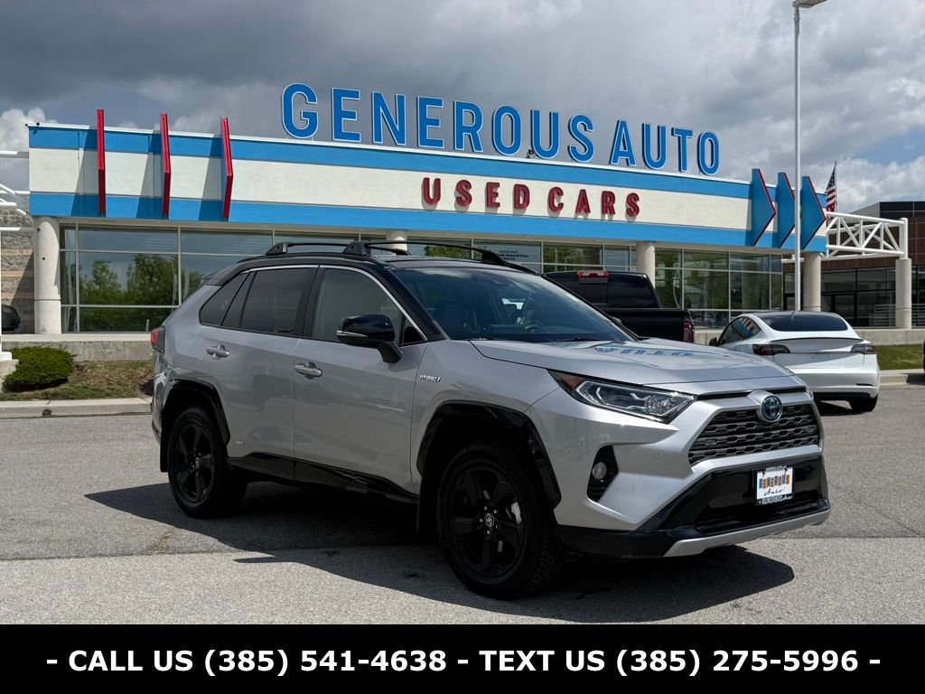2021 Toyota RAV4 Hybrid XSE AWD's photo