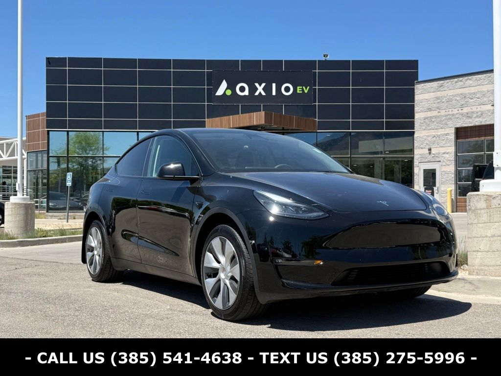 2024 Tesla Model Y Long Range Dual Motor All-Wheel Drive's photo