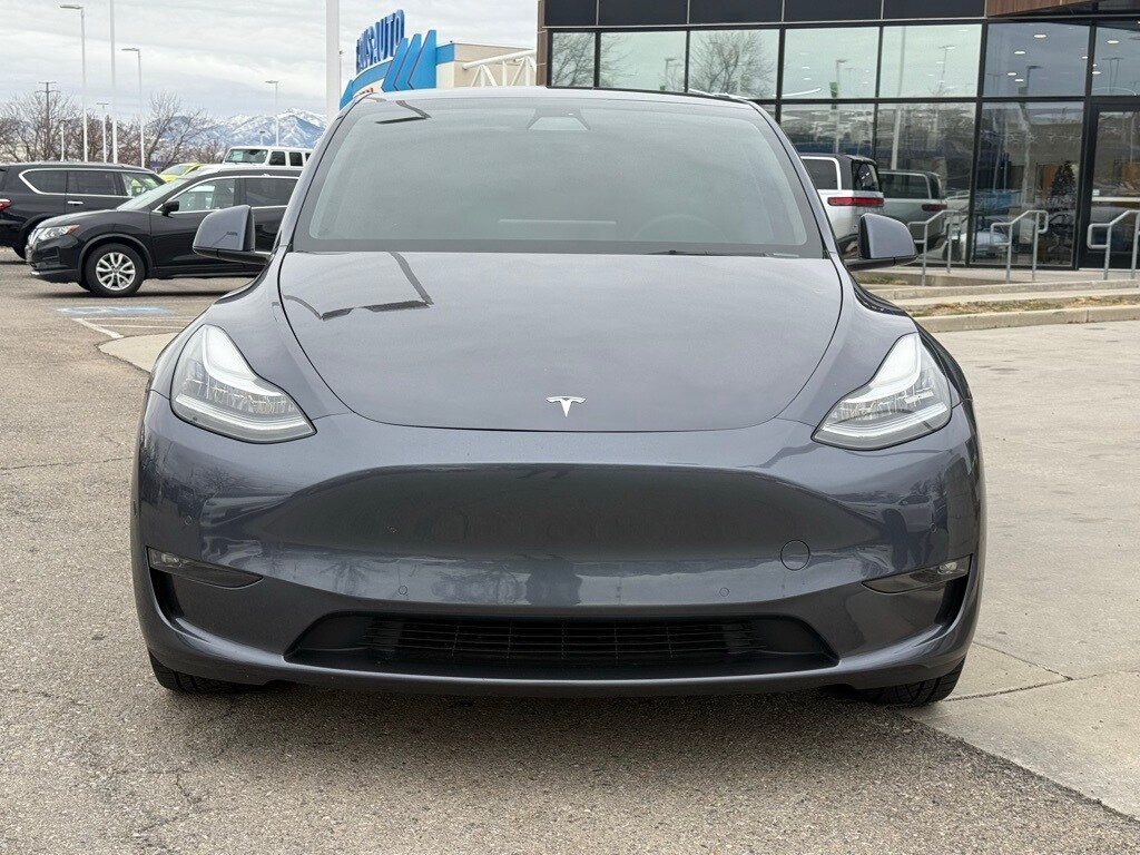 2021 Tesla Model Y Long Range photo 2