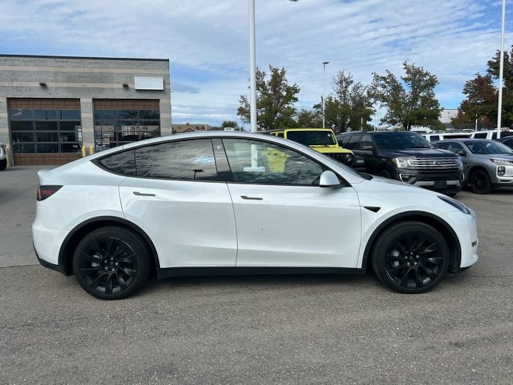 Used 2023 Tesla Model Y Long Range SUV