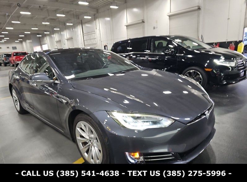 2018 Tesla Model S's photo