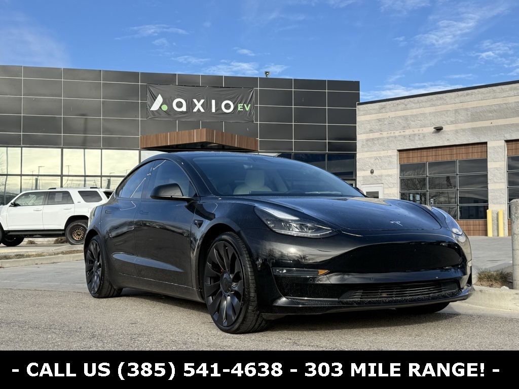 2022 Tesla Model 3 Performance's photo