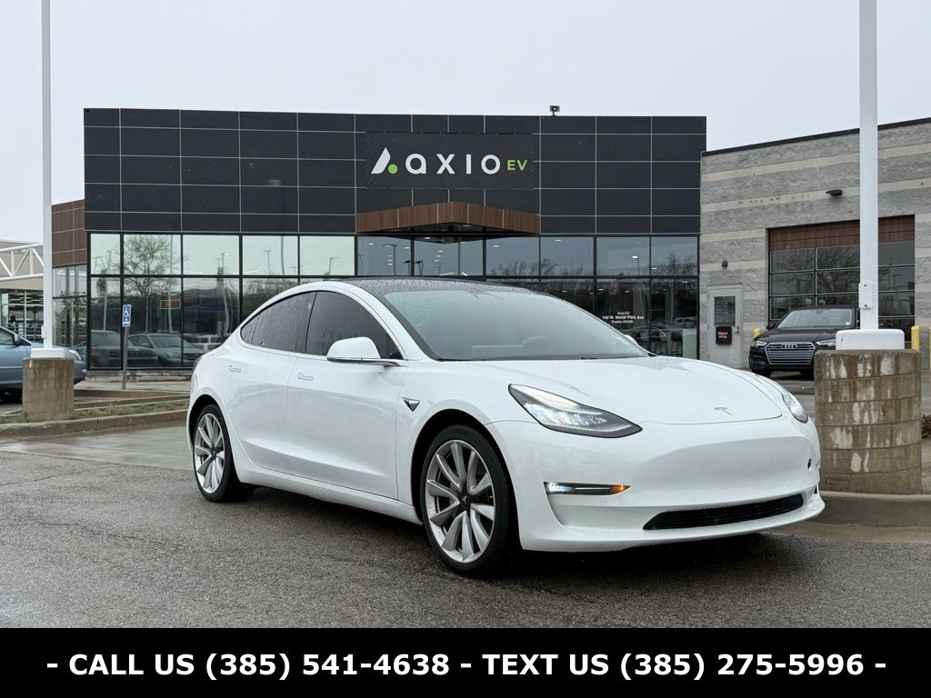 2020 Tesla Model 3 Long Range Dual Motor All-Wheel Drive's photo