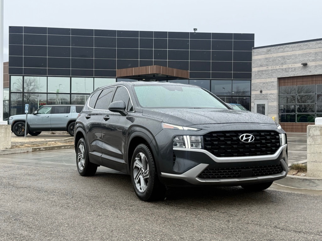 2022 Hyundai Santa Fe SE