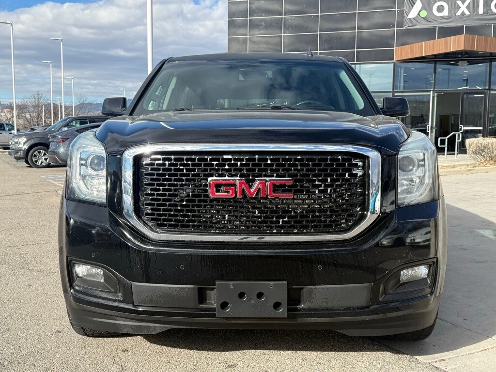 2015 Gmc Yukon XL Denali photo 2