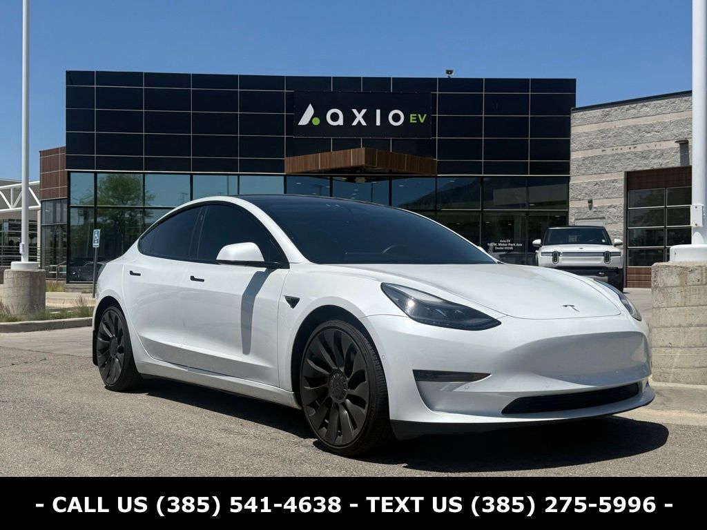 2022 Tesla Model 3 Performance Dual Motor All-Wheel Drive's photo