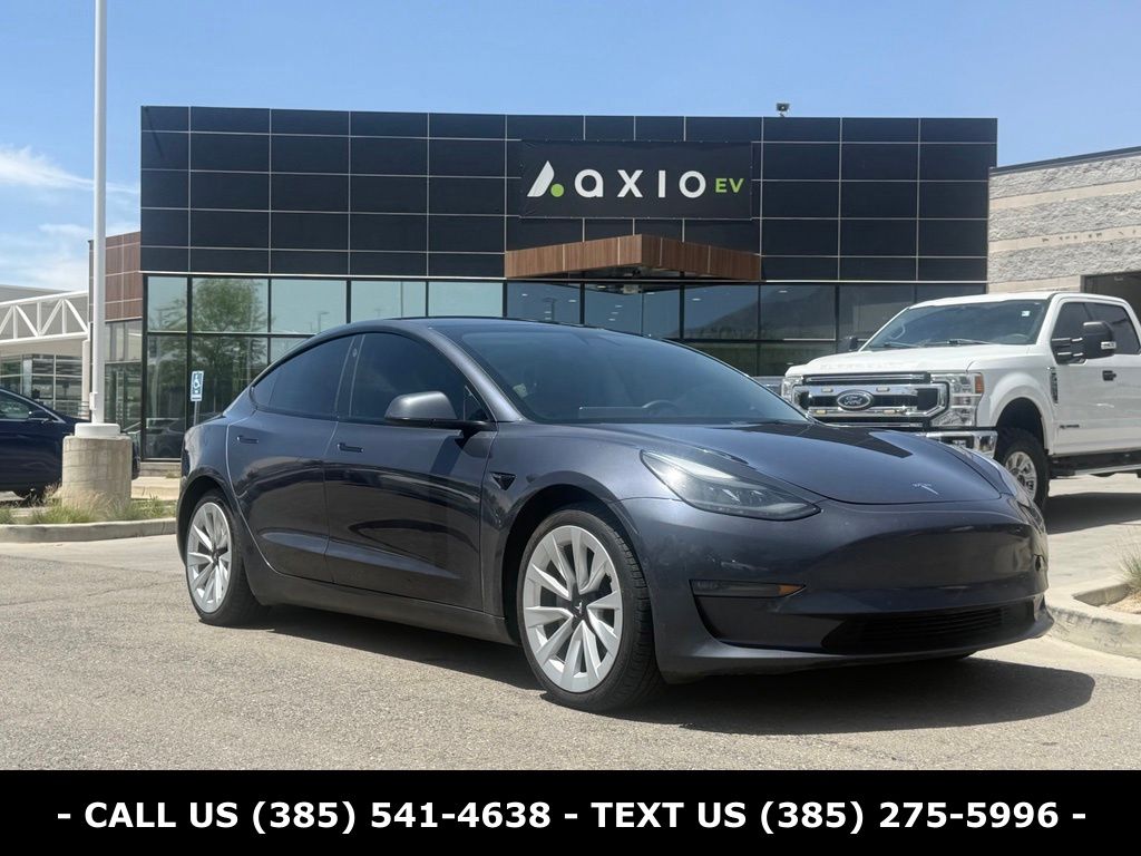 2022 Tesla Model 3 Long Range Dual Motor All-Wheel Drive's photo