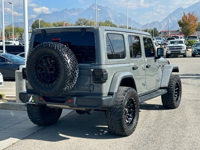 2021 Jeep Wrangler Unlimited Sahara photo 3