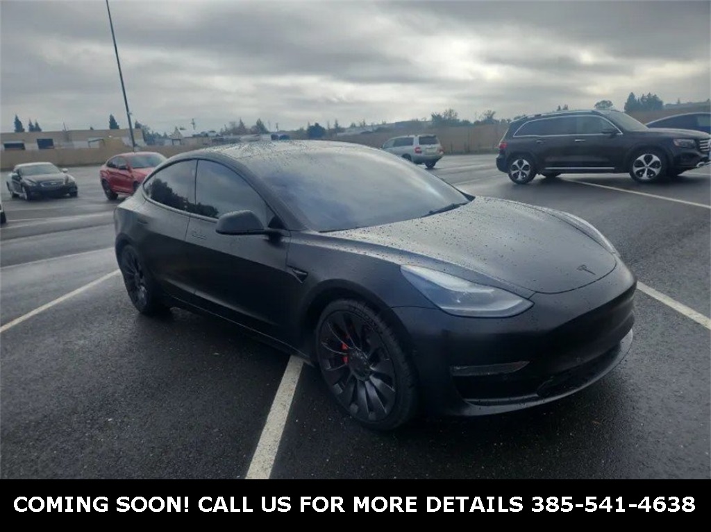 2022 Tesla Model 3 Performance's photo