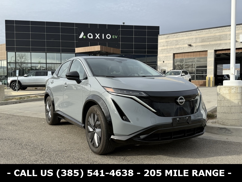 2024 Nissan ARIYA Engage's photo