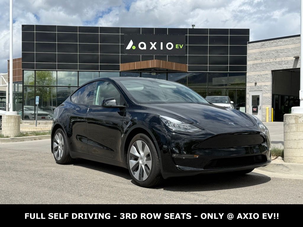 2022 Tesla Model Y Long Range Dual Motor All-Wheel Drive's photo