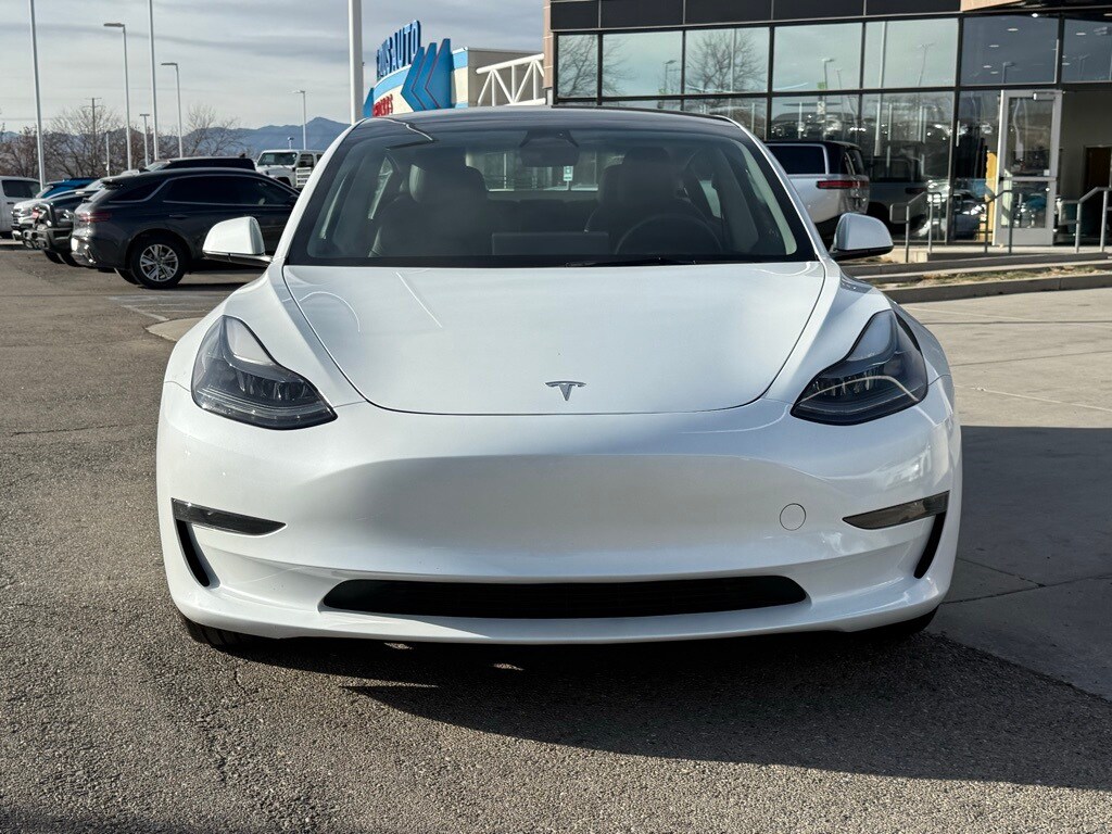 2023 Tesla Model 3 photo 2