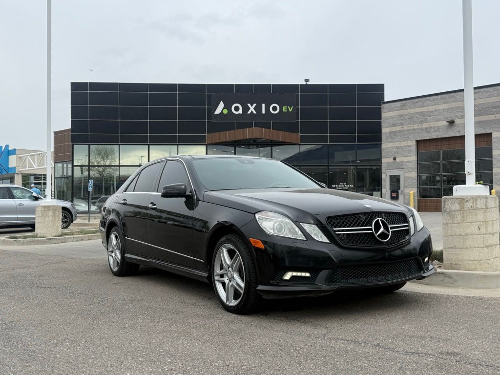 2011 Mercedes-Benz E-Class E550 Sport's photo