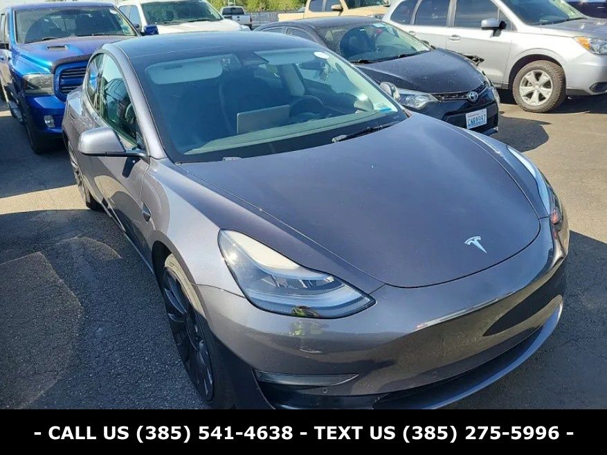 2022 Tesla Model 3 Performance Dual Motor All-Wheel Drive's photo