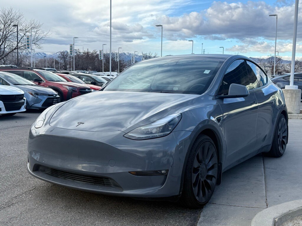 2022 Tesla Model Y Performance photo 3