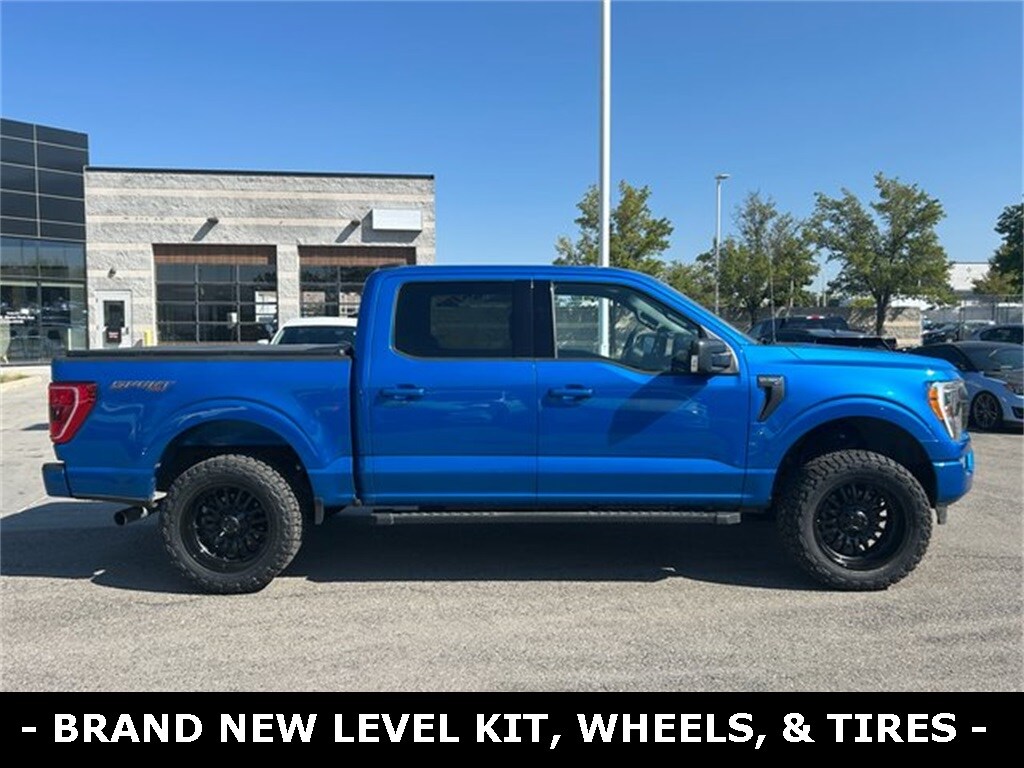 2021 Ford F-150 XLT photo 2
