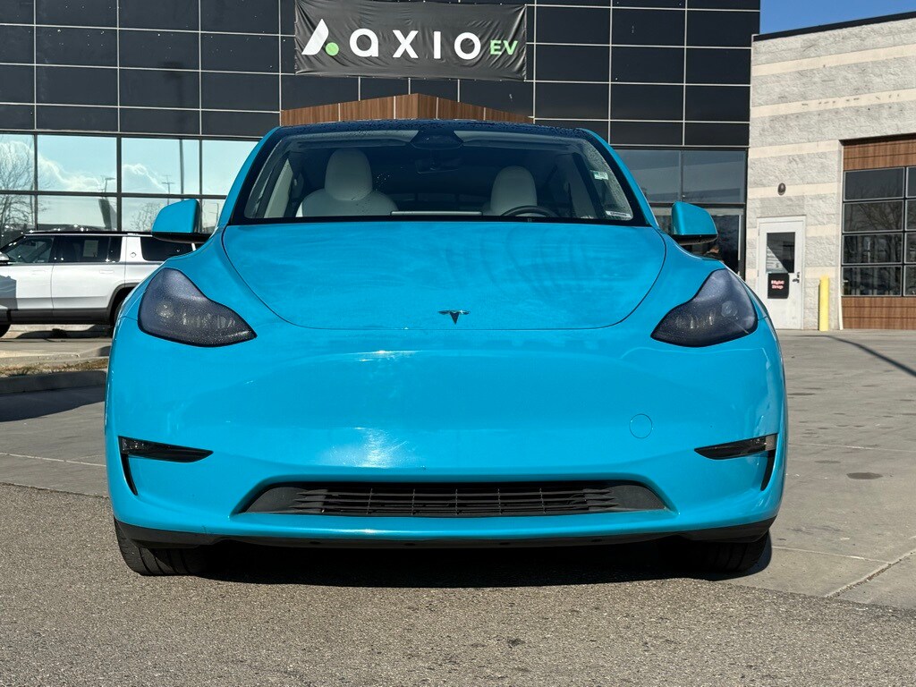 2023 Tesla Model Y Long Range photo 2