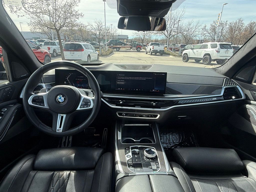 2025 BMW X7 M60i - Photo 22