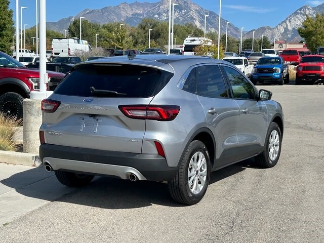 2024 Ford Escape Active photo 2