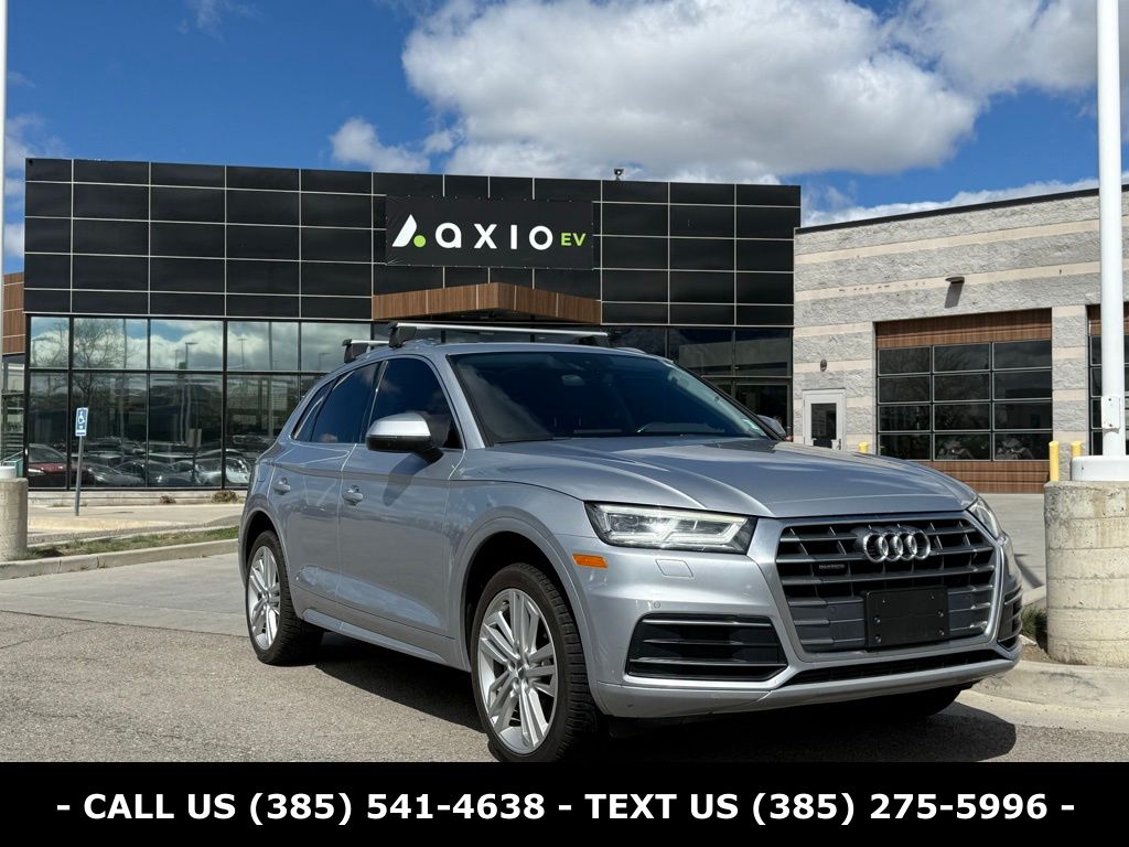 2019 Audi Q5 2.0T quattro S tronic Premium Plus's photo