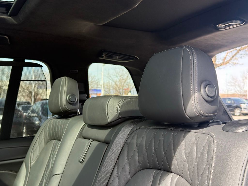 2025 BMW X7 M60i - Photo 25