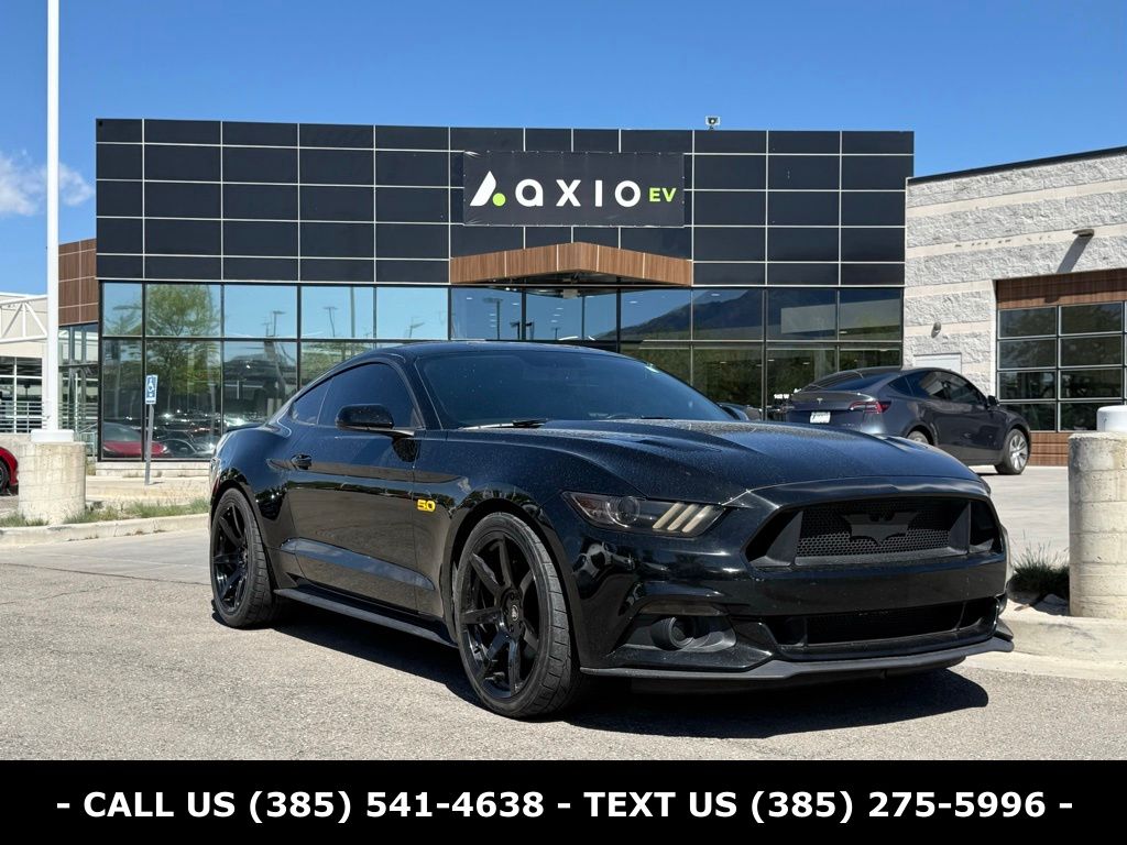 2015 Ford Mustang GT Coupe Premium's photo