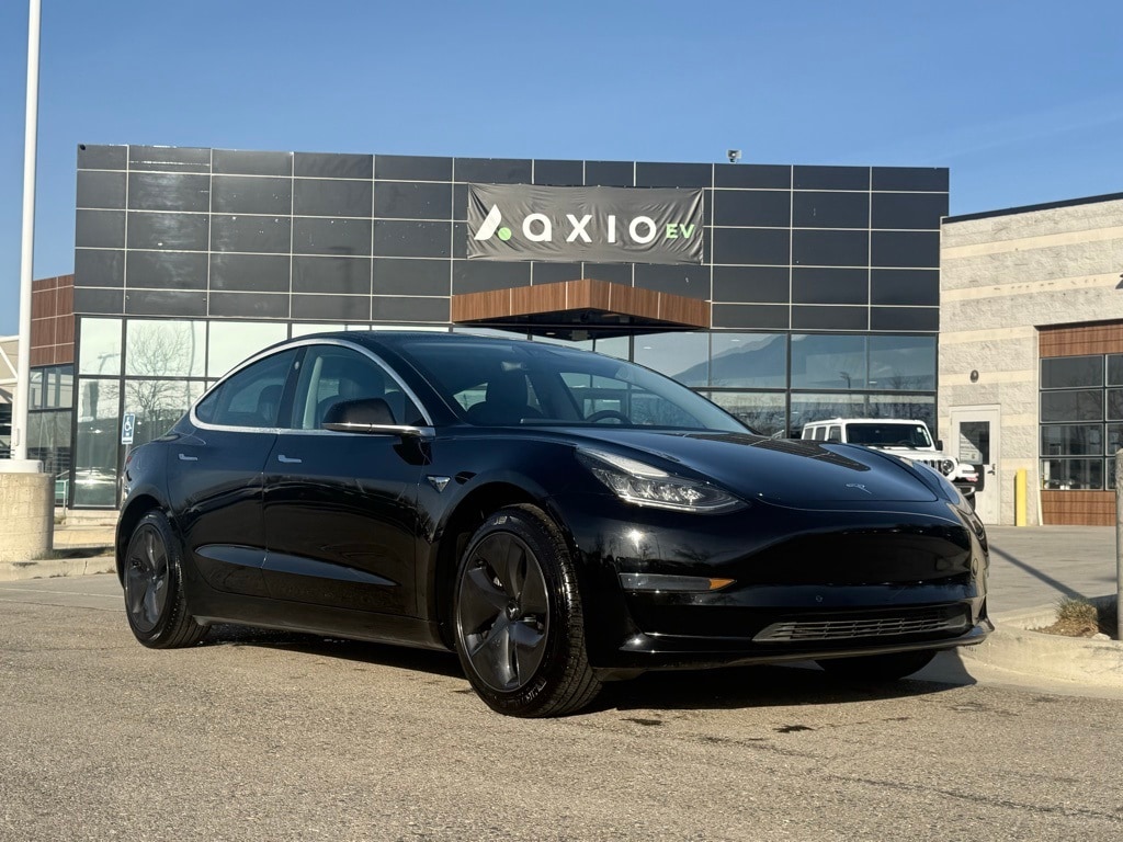 2020 Tesla Model 3 Base's photo