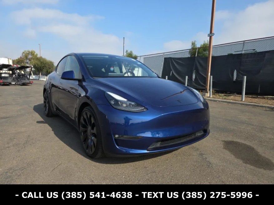 2022 Tesla Model Y Performance Dual Motor All-Wheel Drive's photo