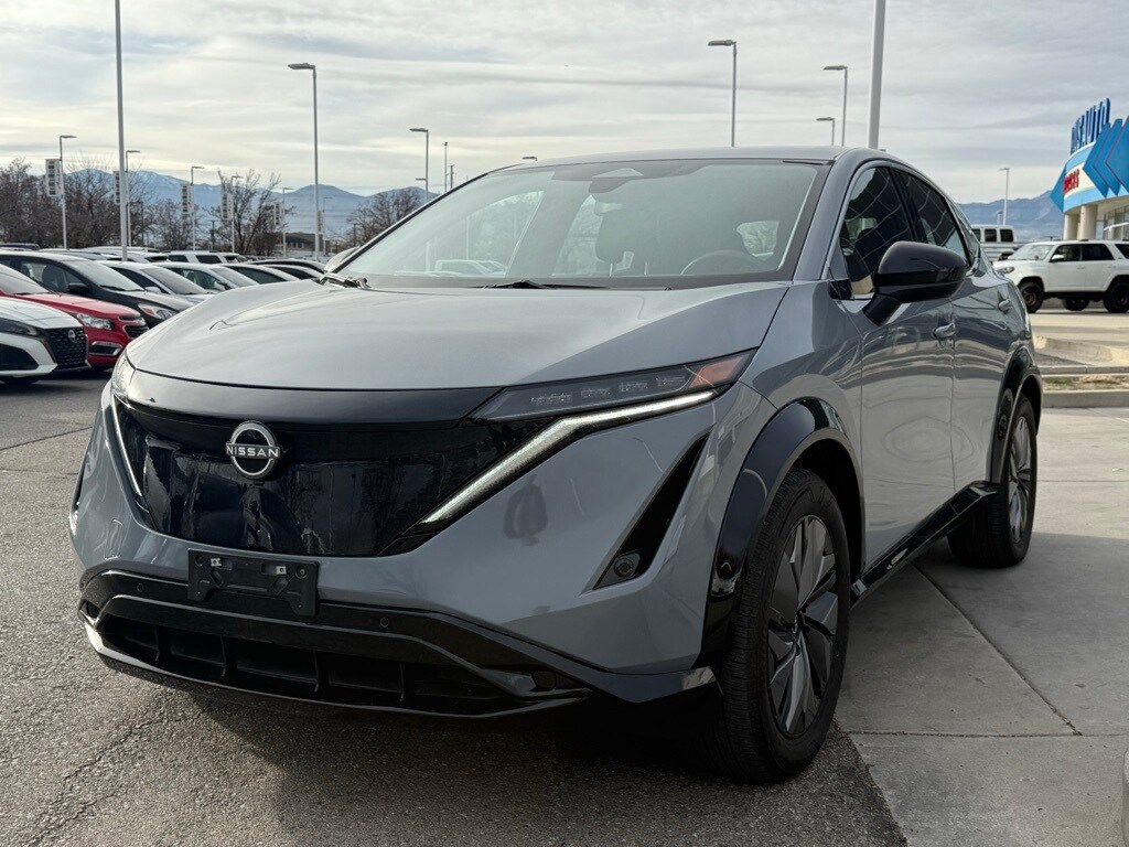 2024 Nissan ARIYA Engage photo 2