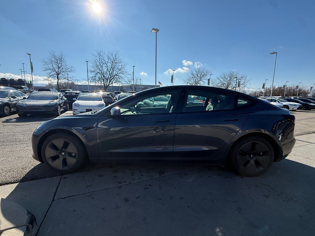 2022 Tesla Model 3 Long Range photo 4