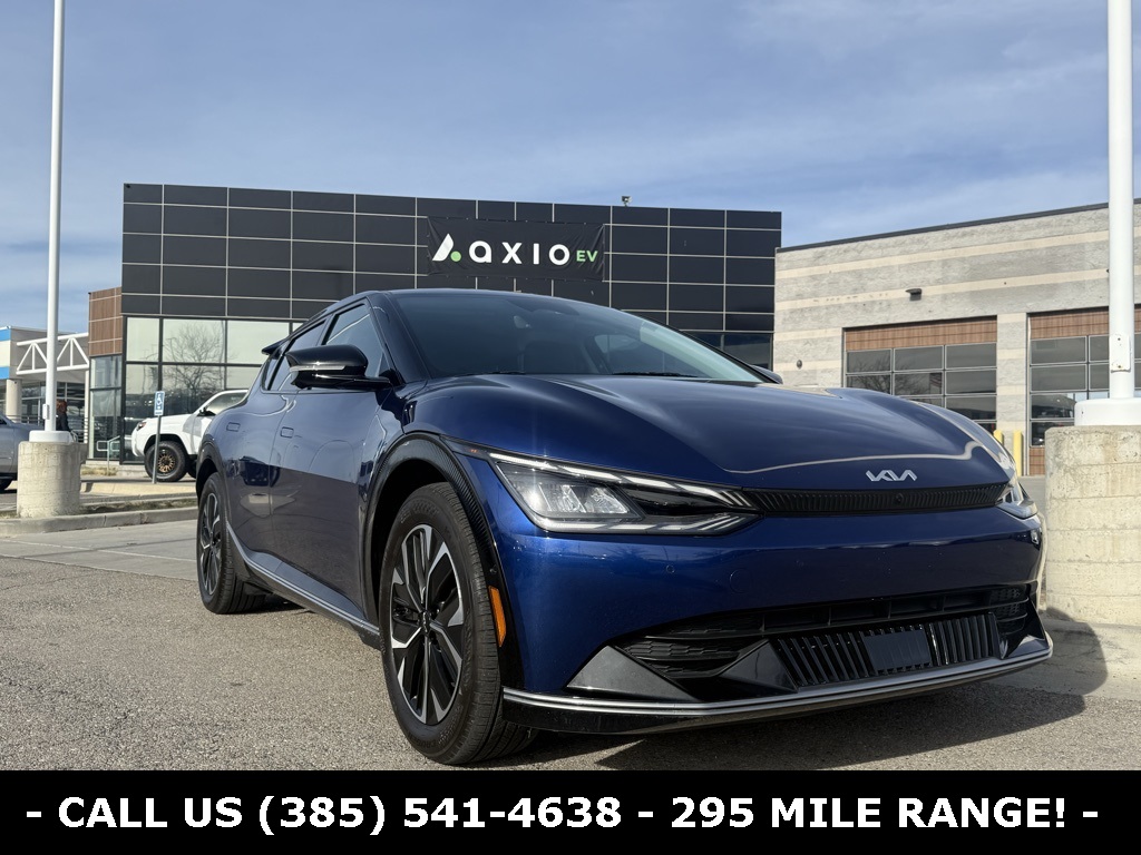 2023 Kia EV6 Wind's photo