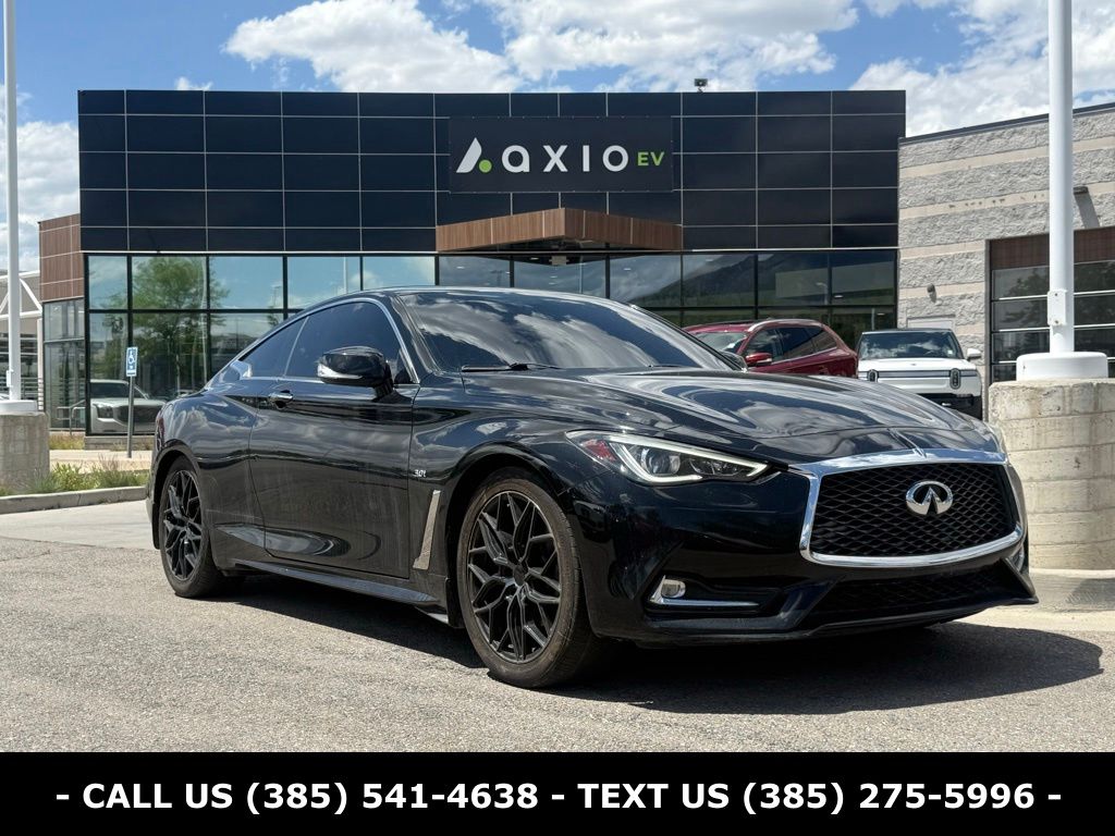 2018 INFINITI Q60 3.0t LUXE AWD's photo