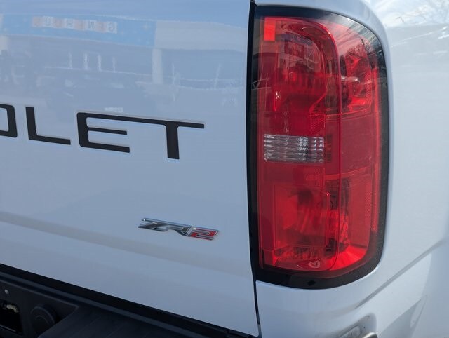 2022 Chevrolet Colorado ZR2 photo 3