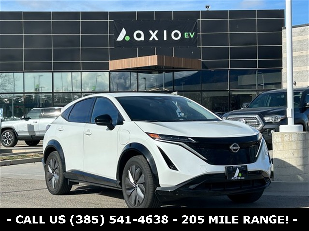 2024 Nissan ARIYA Engage's photo