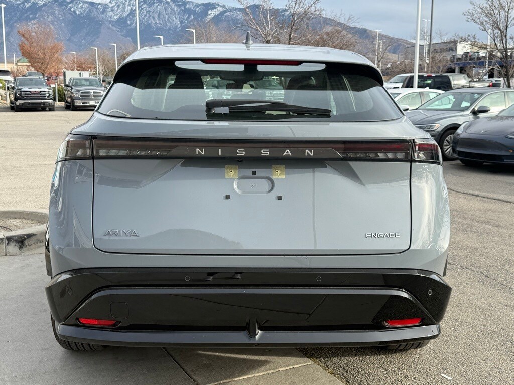 2024 Nissan ARIYA Engage photo 3