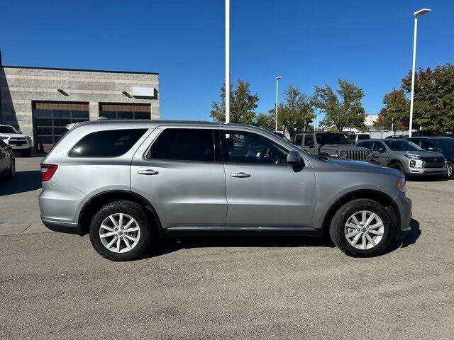 2020 Dodge Durango SXT Plus photo 2