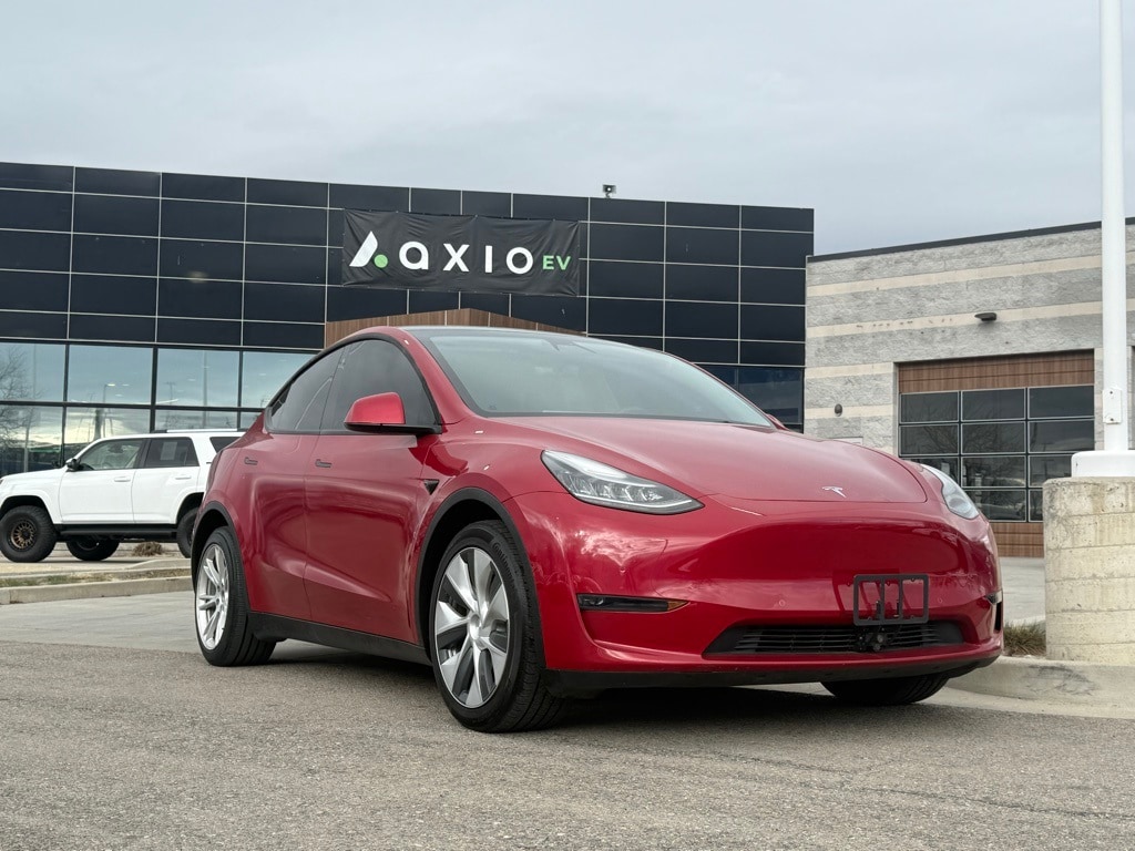 2021 Tesla Model Y Long Range's photo