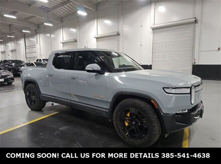 2023 Rivian R1T Adventure Quad Motor Large Pack Truck