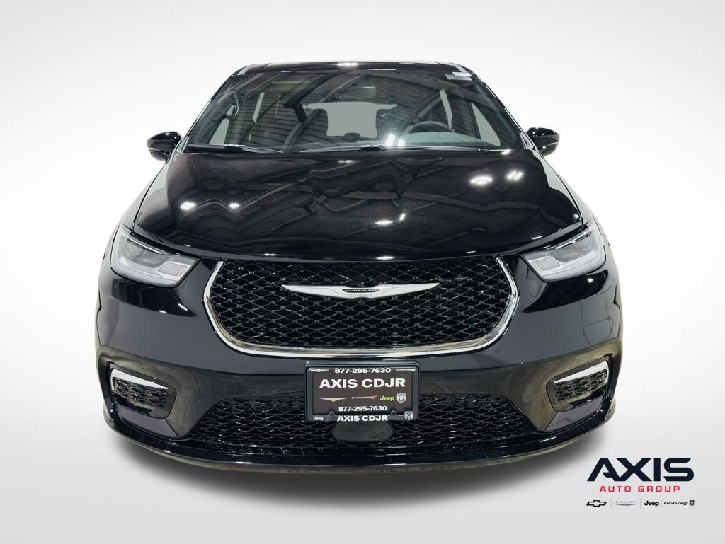 New 2026 Chrysler Pacifica SELECT Passenger Van