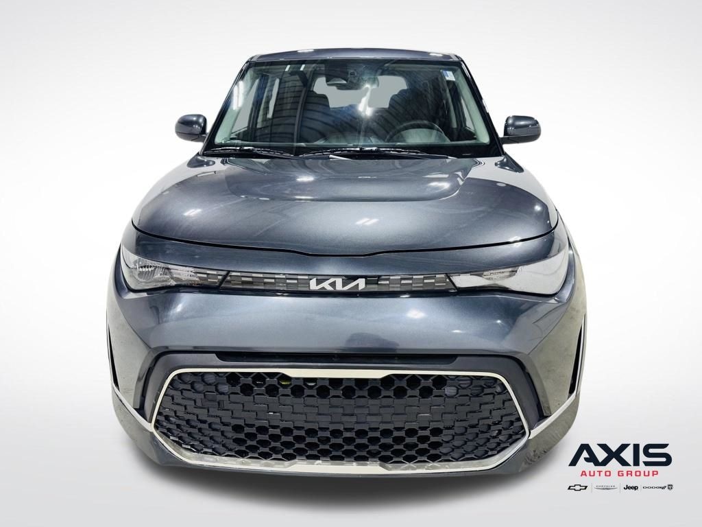 Used 2025 Kia Soul LX Hatchback