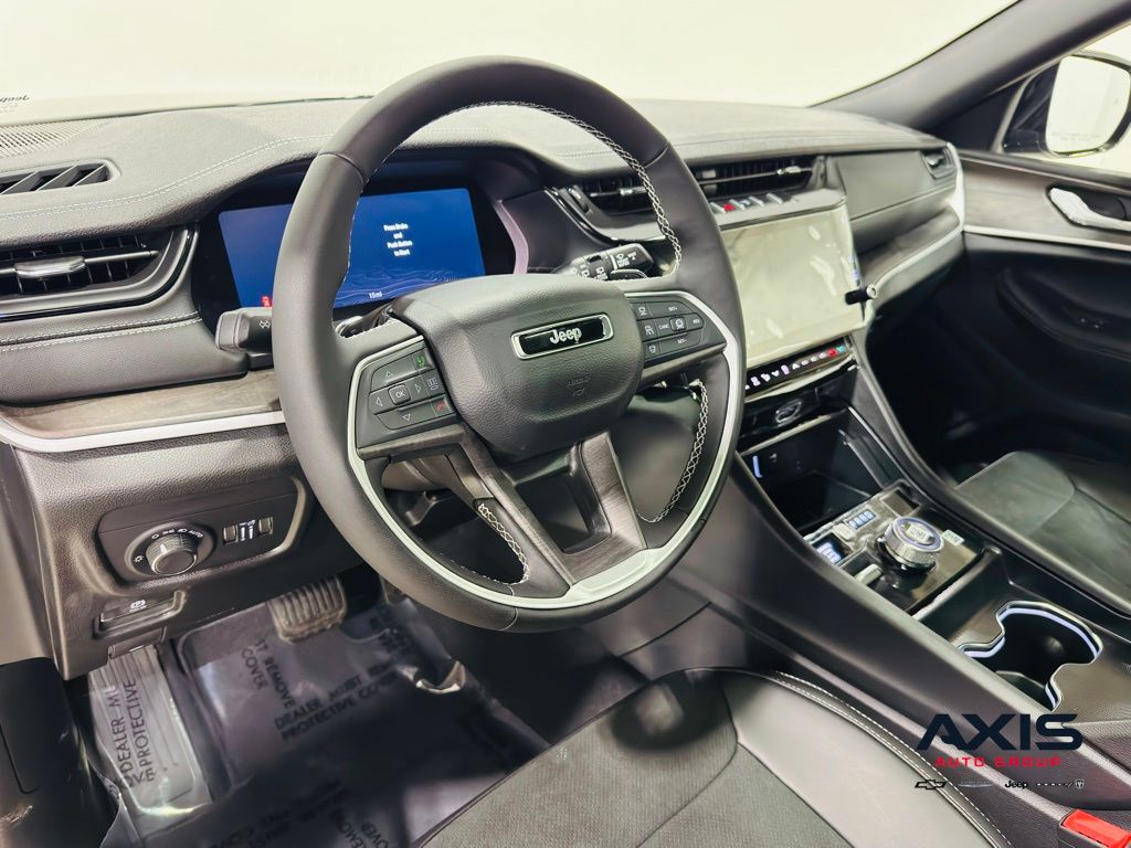2026 Jeep Grand Cherokee Laredo - Photo 18