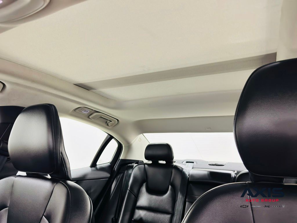 2025 Volvo S60 35