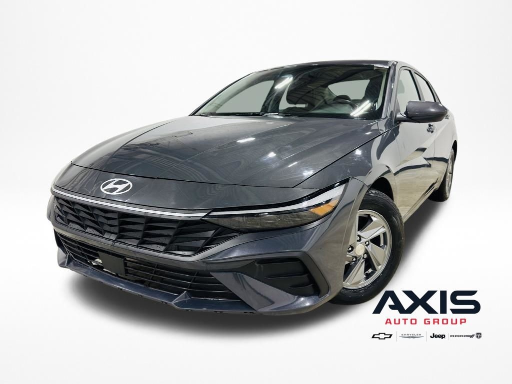Used 2024 Hyundai Elantra SE Sedan