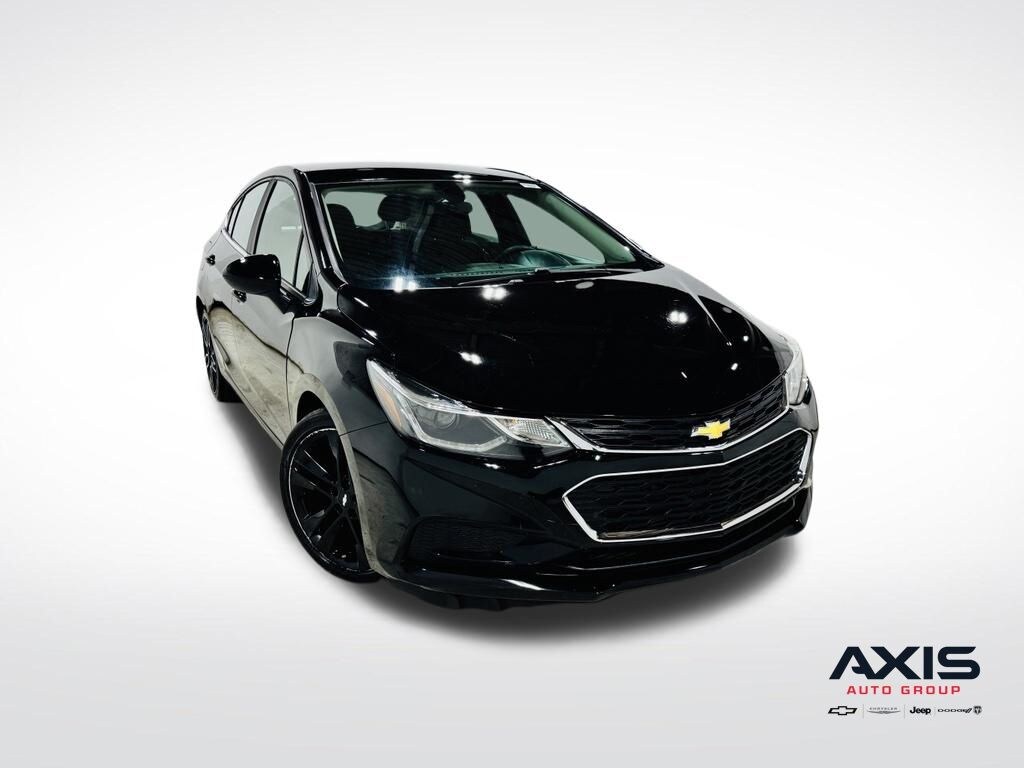 Used 2017 Chevrolet Cruze LT Hatchback