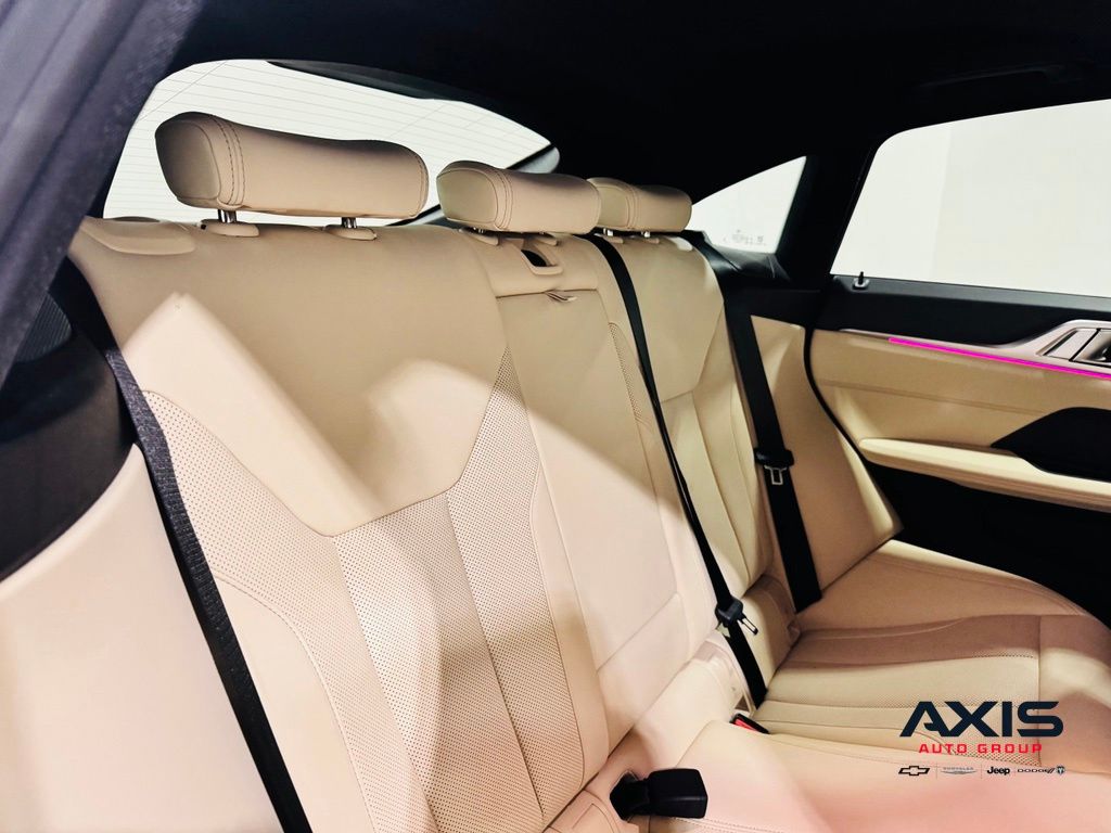 2025 BMW 4 Series 29