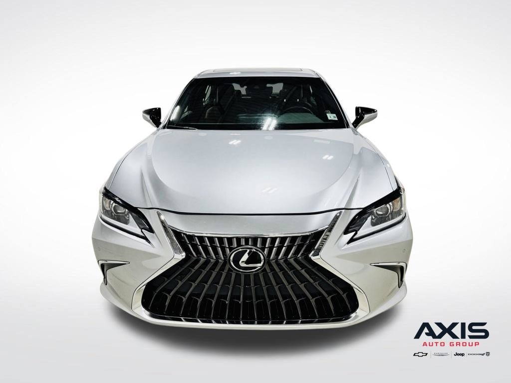 Used 2025 Lexus ES 350 Sedan