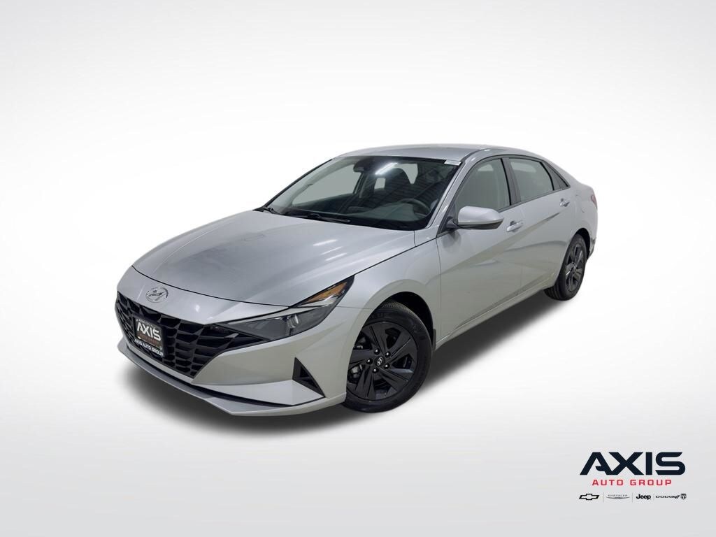 Used 2023 Hyundai Elantra SEL Sedan